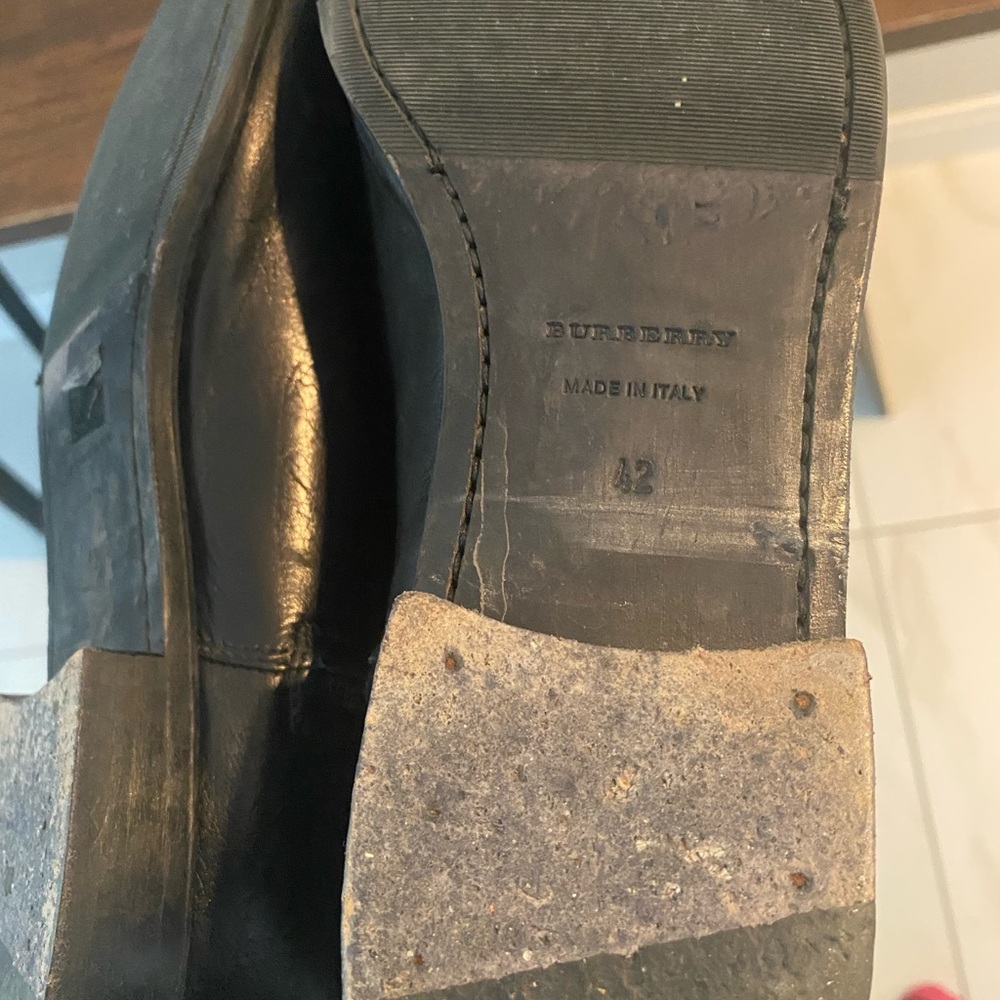 Burberry Riding Boots - Picture 7 of 8